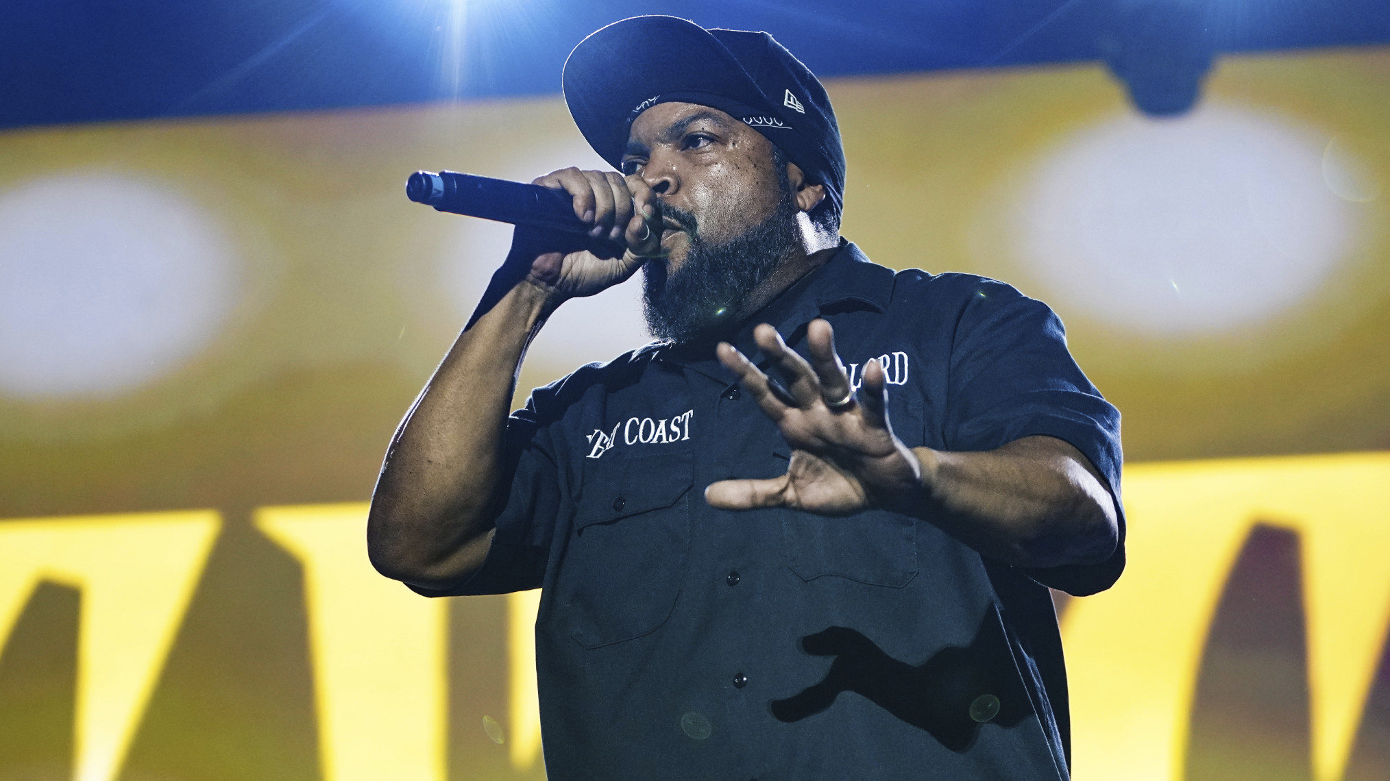 ice cube says he was blocked from ‘the view’ and ‘oprah’